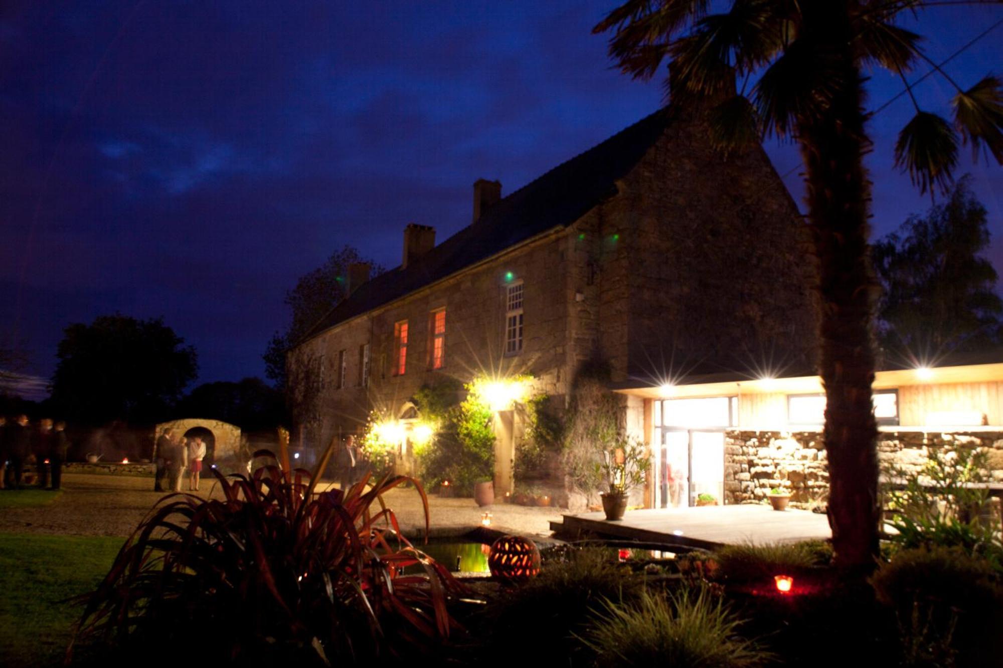 Saint-Quay-Perros Manoir De Keringant 게스트하우스 외부 사진